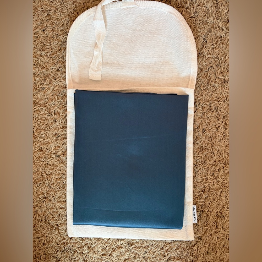 100% Silk Pillow Case Standard Size in Pacific Blue